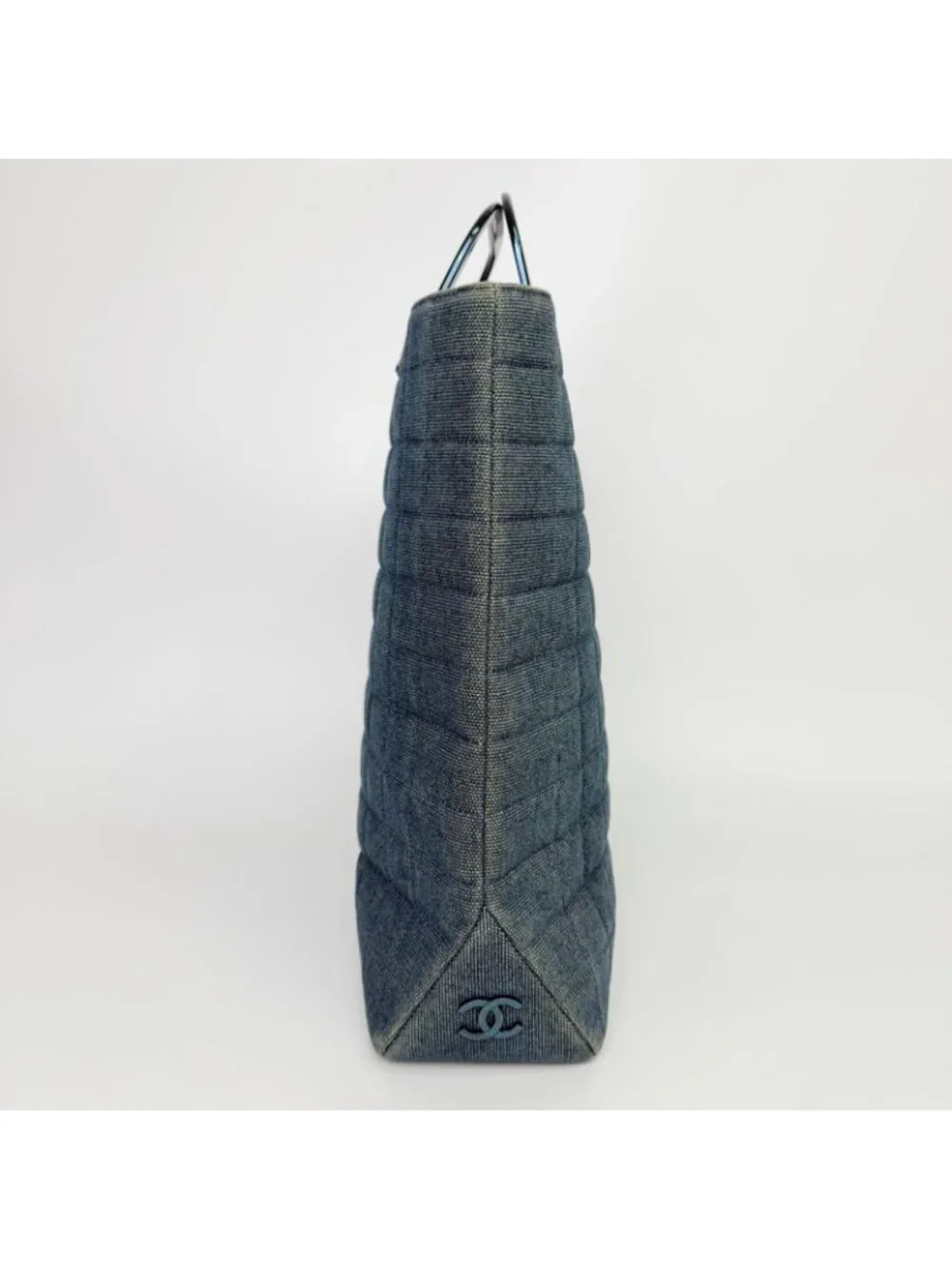 Chanel CC Logo Plastic Chain Handbag Denim Blue Seal Vintage